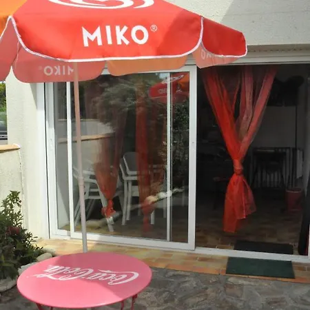 Pavillon Des Loritz Dom wakacyjny Grand-Village-Plage