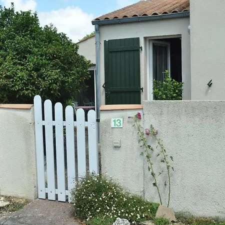 Dom wakacyjny Pavillon Des Loritz