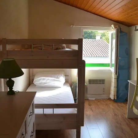 Pavillon Des Loritz Holiday home