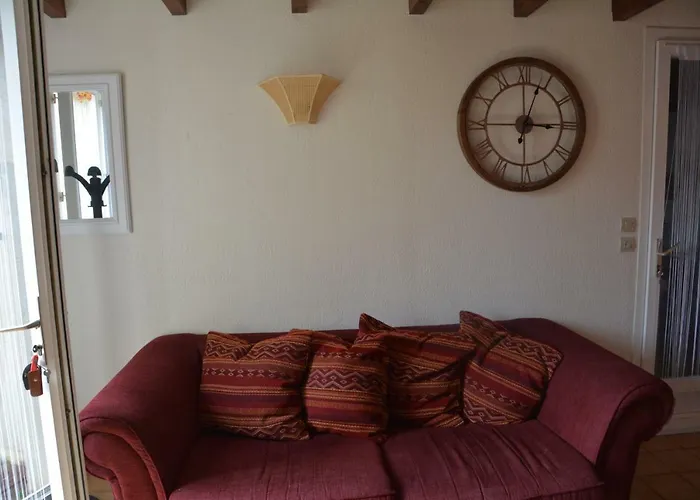 Pavillon Des Loritz * Grand-Village-Plage